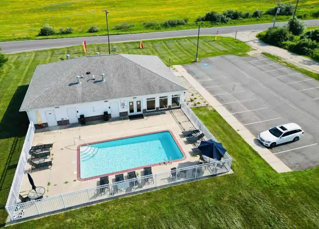 Property at 19500 14 Mile Rd, Big Rapids, MI, 49307, 4 beds, 4 baths, [object Object]