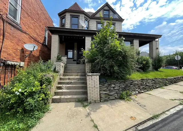 Property at 122 Dinsmore Ave Unit 2, Pittsburgh, PA, 15205, 3 beds, 1 bath, [object Object]