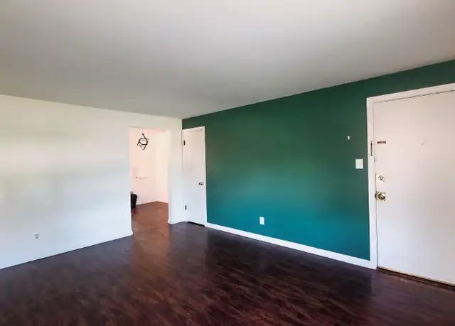 Property at 3917 E Gatewood Ln Unit 1, Cincinnati, OH, 45236, 2 beds, 1 bath, [object Object]