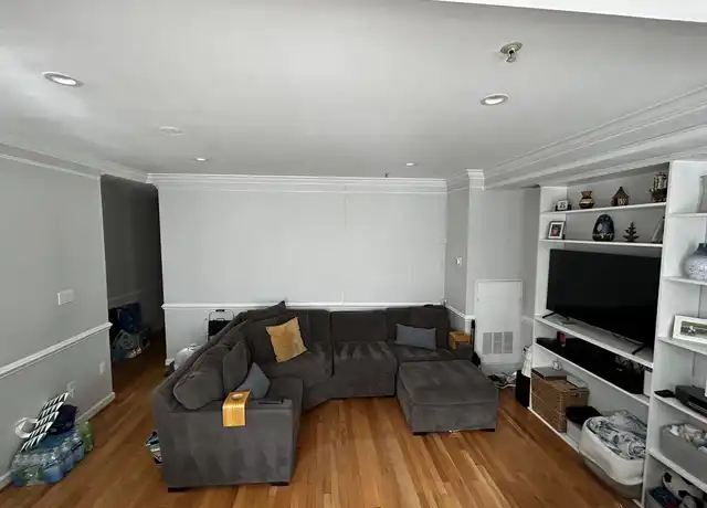 Property at 1440 W St NW Unit 108, Washington, DC, 20009, 2 beds, 1 bath, [object Object]