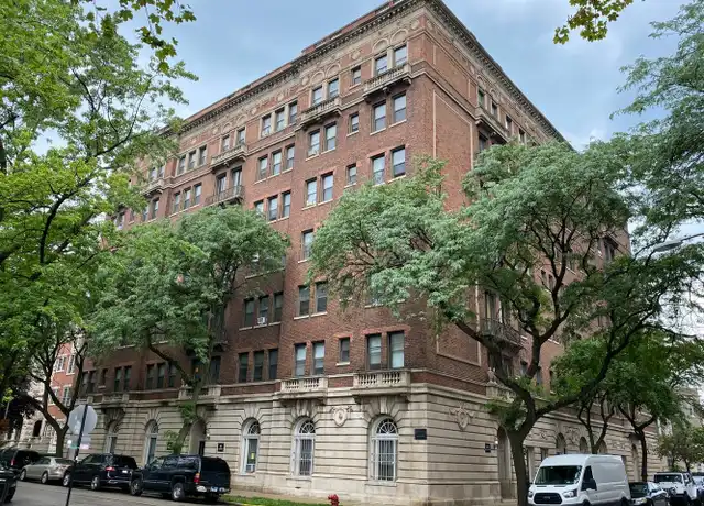 Property at 420 W Wrightwood Ave Unit 201, Chicago, IL, 60614, 0 beds, 1 bath, [object Object]