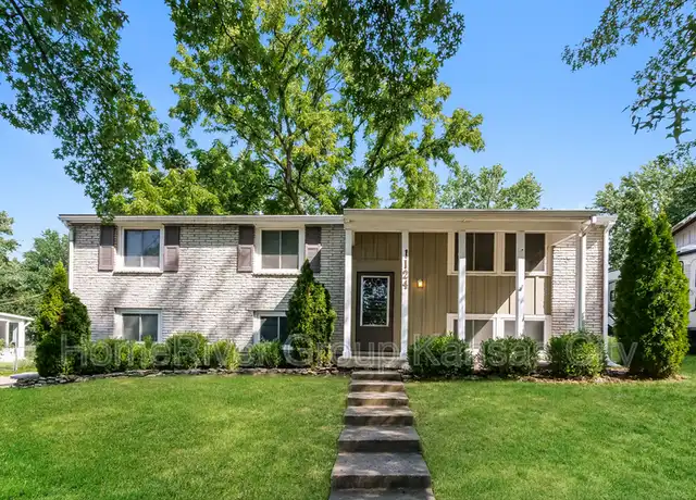 Property at 1124 NE 52nd Pl, Kansas City, MO, 64118, 4 beds, 2 baths, [object Object]