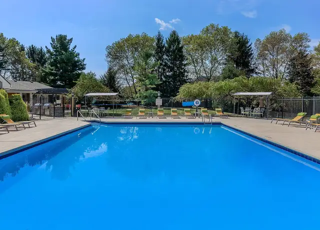 Photo of 99 Antelope Way, Columbus, OH 43235