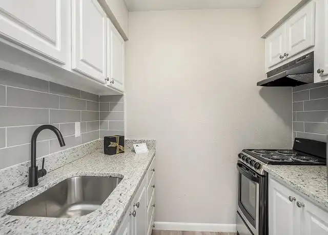 Property at The Park at Verona New - 3520 Cleveland Heights Blvd, Lakeland, FL, 33803, 0-2 beds, 1-1.5 bath, [object Object]