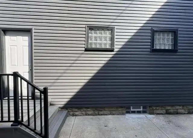 Property at 236 S Market St Unit 1/2, Wooster, OH, 44691, 1 bed, 1 bath, [object Object]