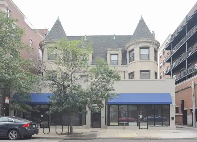 Property at 4715 N Sheridan Rd Unit DS23, Chicago, IL, 60640, 3 beds, 2 baths, [object Object]