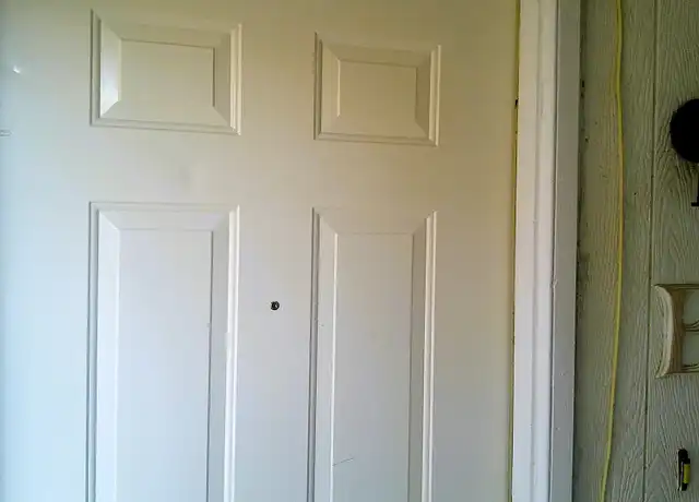Property at 3001 E Glen Dr Unit B, El Paso, TX, 79936, 2 beds, 1 bath, [object Object]
