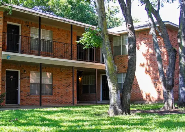 Property at 922 Cleveland St Unit 9, Denton, TX, 76201, 1 bed, 1 bath, [object Object]
