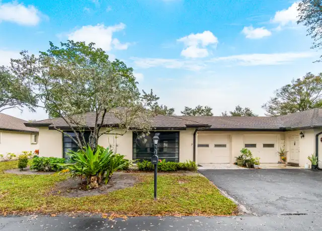 Property at 10086 Eaglewood Rd Unit A, Boynton Beach, FL, 33436, 2 beds, 2 baths, [object Object]