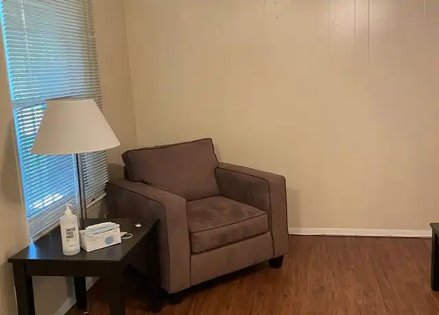 Property at 2415 Charlotte St Unit 201, Denton, TX, 76201, 2 beds, 1 bath, [object Object]