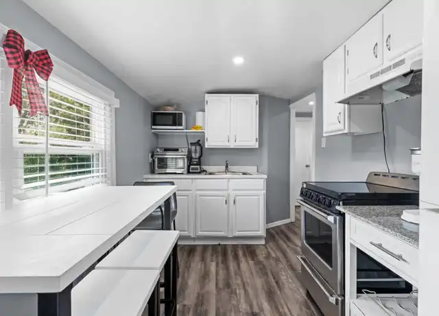 Property at 31 Fieldmere St, Elmont, NY, 11003, 1 bed, 1 bath, [object Object]