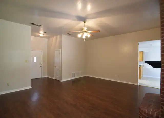 Property at 4507 Frontier Trl, Killeen, TX, 76542, 3 beds, 2 baths, [object Object]