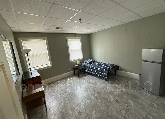 Property at 91 Cabot St Unit 1, Beverly, MA, 01915, 0 beds, 1 bath, [object Object]