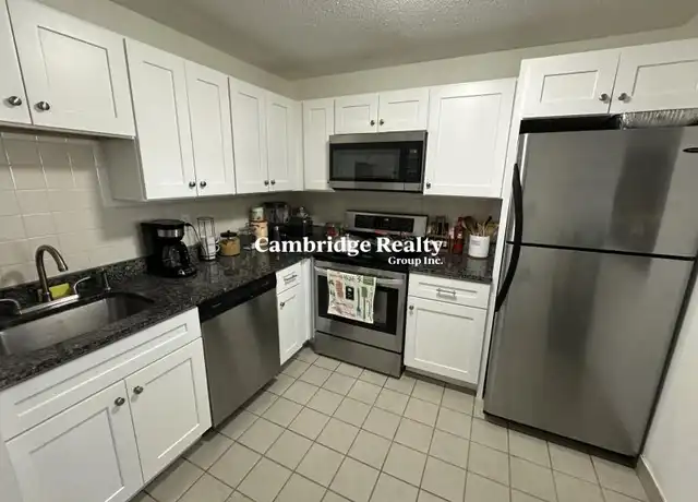 Property at 35 A Fountain Ave, Somerville, MA, 02145, 2 beds, 1 bath, [object Object]