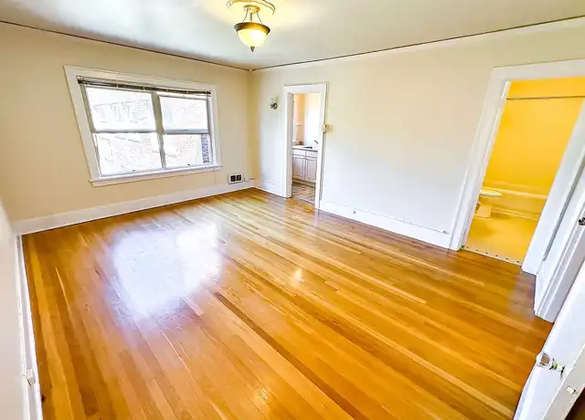 Property at Belmont Apartments - 516 E Union St, Seattle, WA, 98122, 0 beds, 1 bath, [object Object]