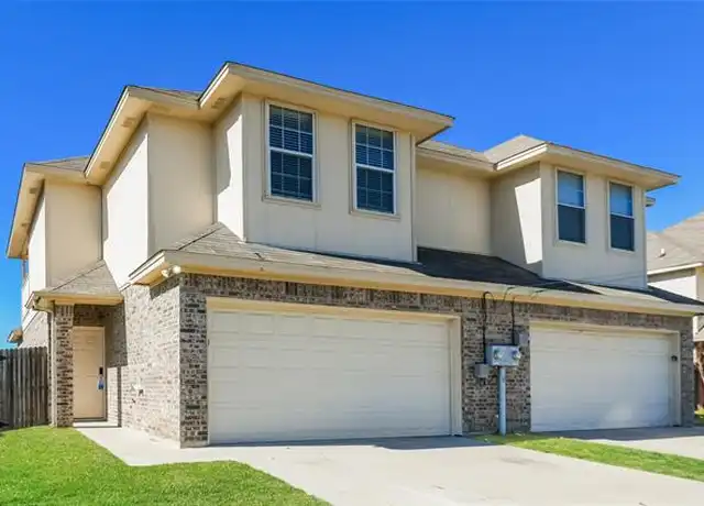 Property at 210 Ridgeway Blvd, Weatherford, TX, 76086, 3 beds, 1.5 baths, [object Object]