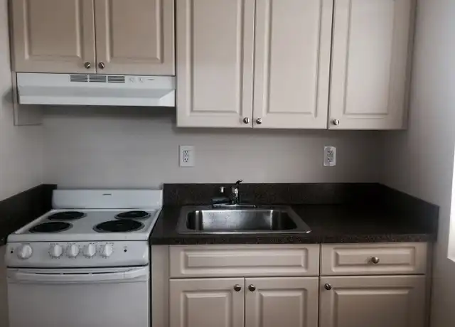 Property at 219 NW 10th St Unit 219-3, Miami, FL, 33136, 1 bed, 1 bath, [object Object]