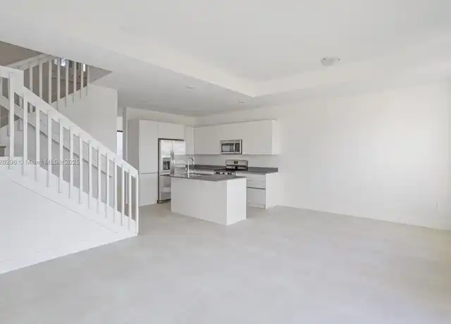 Property at 34417 SW 189th Ct, Homestead, FL, 33030, 3 beds, 2.5 baths, [object Object]