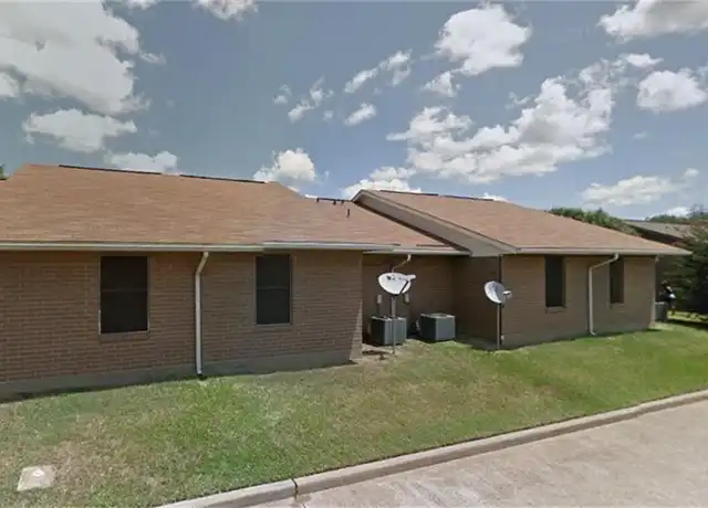 Property at 401 Mill St, Alto, TX, 75925, 1 bed, 1 bath, [object Object]