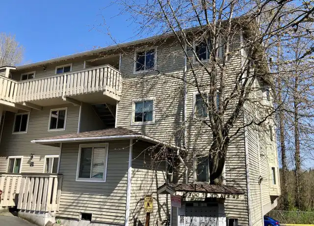 Property at 18200 73rd Ave NE, Kenmore, WA, 98028, 2 beds, 2 baths, [object Object]