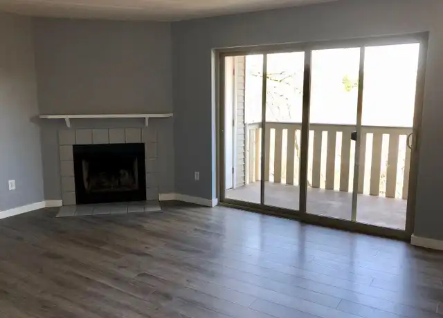 Property at 18200 73rd Ave NE, Kenmore, WA, 98028, 2 beds, 2 baths, [object Object]