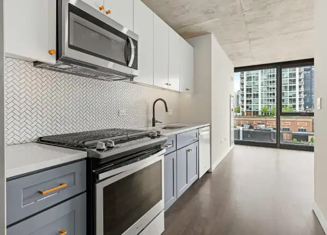 Property at 167 W Huron St, Chicago, IL, 60654, 0 beds, 1 bath, [object Object]