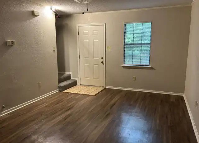 Property at 3725 Wyndance Cv, Memphis, TN, 38135, 2 beds, 2 baths, [object Object]