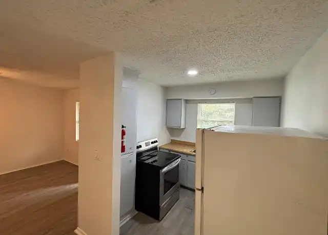 Property at 13713 Duncum St Unit A, Houston, TX, 77015, 1 bed, 1 bath, [object Object]