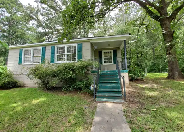 Property at 128 14th Ave NW, Center Point, AL, 35215, 3 beds, 1 bath, [object Object]