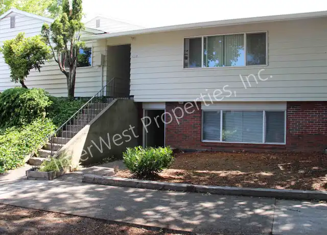 Property at 3454-3460 SE Cora Dr Unit A, Portland, OR, 97202, 2 beds, 1 bath, [object Object]