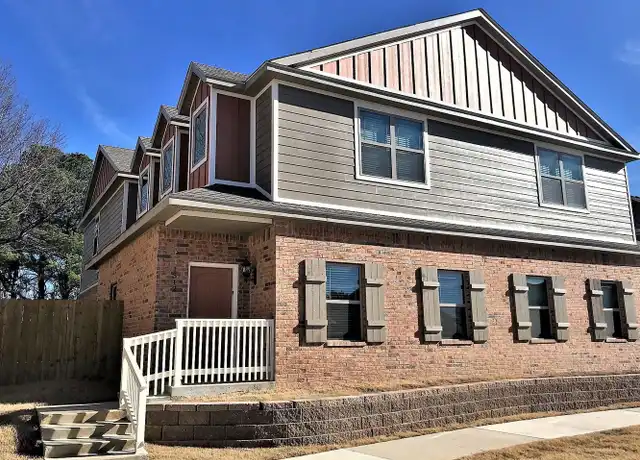 Property at 1312 N Corsica Dr Rm 3, Fayetteville, AR, 72704, 1 bed, 1 bath, [object Object]