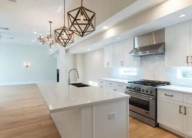 Property at 3821 N Braeswood Blvd Unit F, Houston, TX, 77025, 4 beds, 4.5 baths, [object Object]