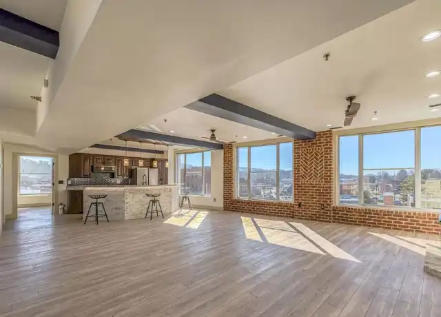 Property at 200 E Main St Unit 500, Johnson City, TN, 37604, 4 beds, 3.5 baths, [object Object]
