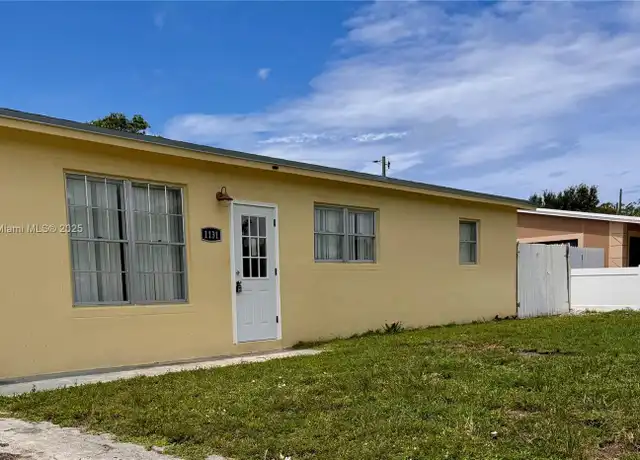 Property at 1131 NE 211th Ter Unit 1131, Miami, FL, 33179, 3 beds, 1.5 baths, [object Object]