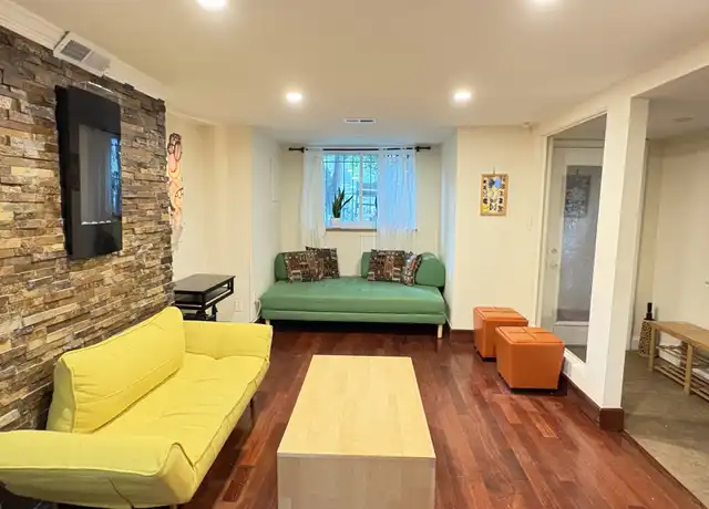 Property at 1229 Girard St NW, Washington, DC, 20009, 1 bed, 1 bath, [object Object]