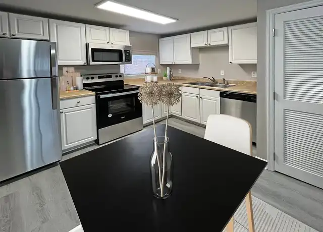 Property at University Gardens - 3617 Beulah Rd, Columbus, OH, 43224, 2 beds, 1 bath, [object Object]