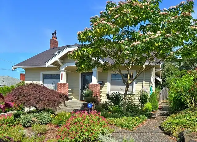 Property at 220 NW 49th St, Seattle, WA, 98107, 5 beds, 3 baths, [object Object]