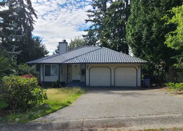 Property at 6821 119th Pl SE, Bellevue, WA, 98006, 4 beds, 2.5 baths, [object Object]