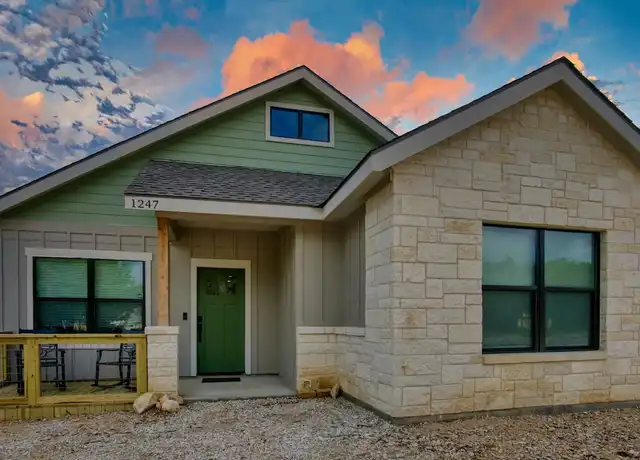 Property at 1247 Green Hill Dr, Canyon Lake, TX, 78133, 3 beds, 2 baths, [object Object]