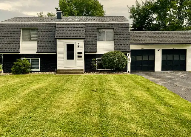 Property at 4458-4460 Washington Square Dr Unit 1, Austintown, OH, 44515, 2 beds, 1 bath, [object Object]