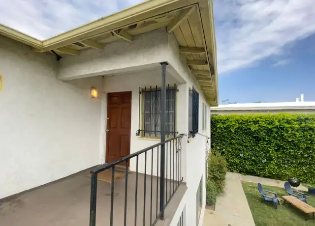 Property at 354 Rennie Ave Unit 356, Venice, CA, 90291, 2 beds, 1 bath, [object Object]