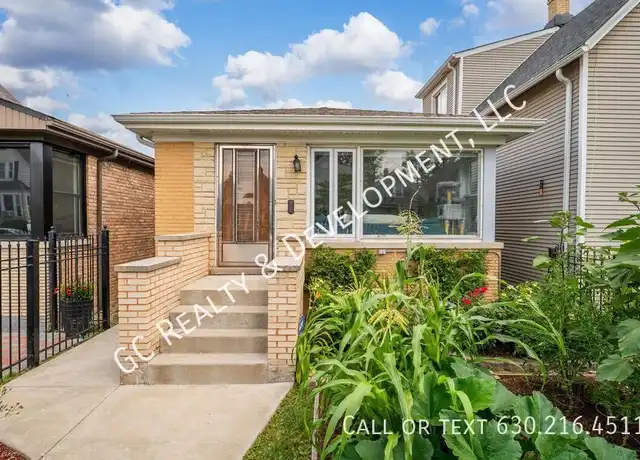 Property at 3712 W Concord Pl, Chicago, IL, 60647, 4 beds, 2 baths, [object Object]