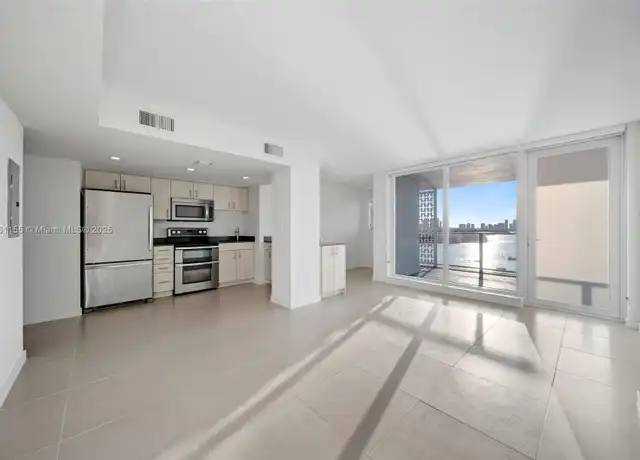 Property at 910 West Ave Unit 1123, Miami Beach, FL, 33139, 1 bed, 1 bath, [object Object]
