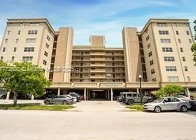 Property at 1811 Jefferson St #501, Hollywood, FL, 33020, 2 beds, 2 baths, [object Object]