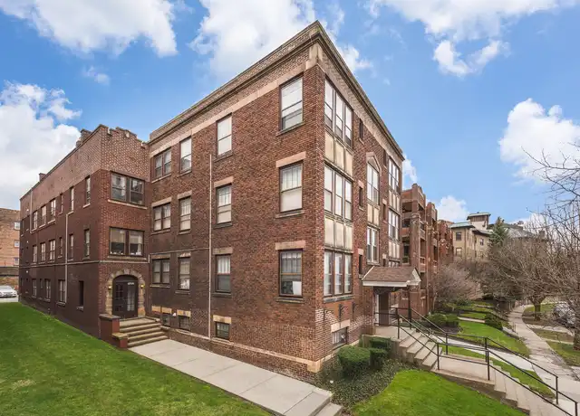 Property at 2482 Derbyshire Rd Unit 8, Cleveland Heights, OH, 44106, 1 bed, 1 bath, [object Object]