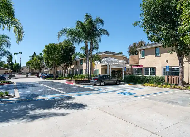 Property at Madison Newport Apartment Homes - 2345 Newport Blvd, Costa Mesa, CA, 92627, 1 bed, 1 bath, [object Object]