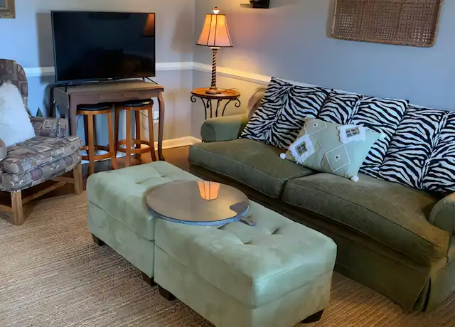 Property at 1064 N Montgomery St Unit C, Starkville, MS, 39759, 1 bed, 1 bath, [object Object]
