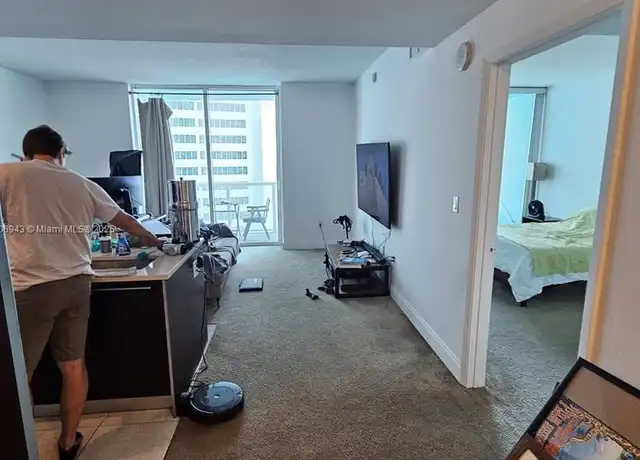 Property at 1900 N Bayshore Dr #1807, Miami, FL, 33132, 1 bed, 1.5 baths, [object Object]