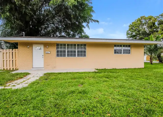 Property at 7311 Miramar Pkwy, Miramar, FL, 33023, 2 beds, 1 bath, [object Object]