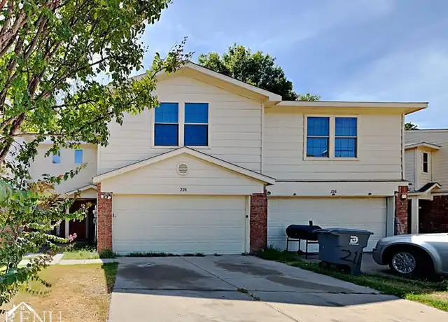 Property at 228 Creek Cove Dr, Dallas, TX, 75217, 3 beds, 2 baths, [object Object]